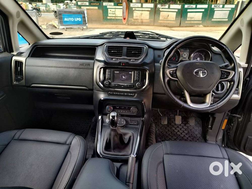 Tata Hexa 2.2 Xt 4x2 6 Str Dual Tone, 2017, Diesel