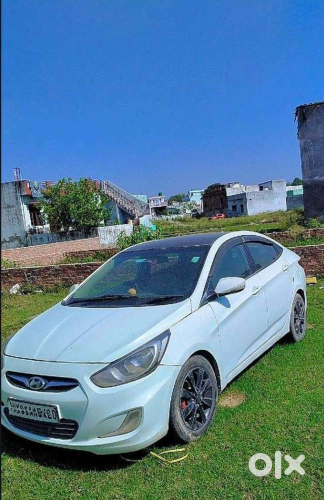 Hyundai Verna Crdi 2013