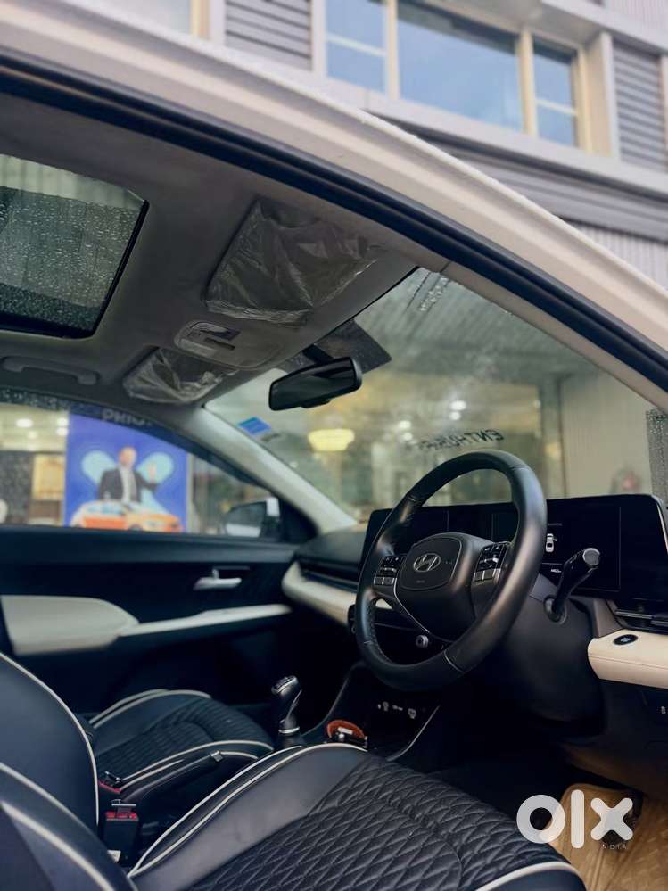 Hyundai Verna, 2023, Petrol