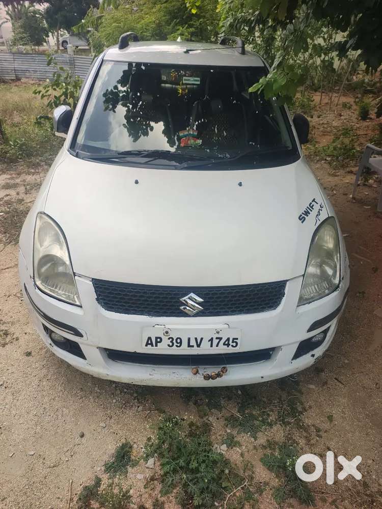 Maruti Suzuki Dzire Vxi 2016