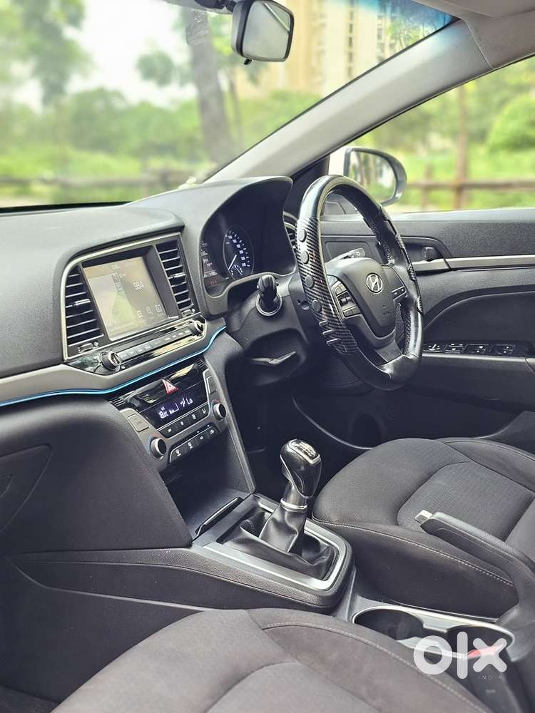 Hyundai Elantra Petrol 55000 Km Driven