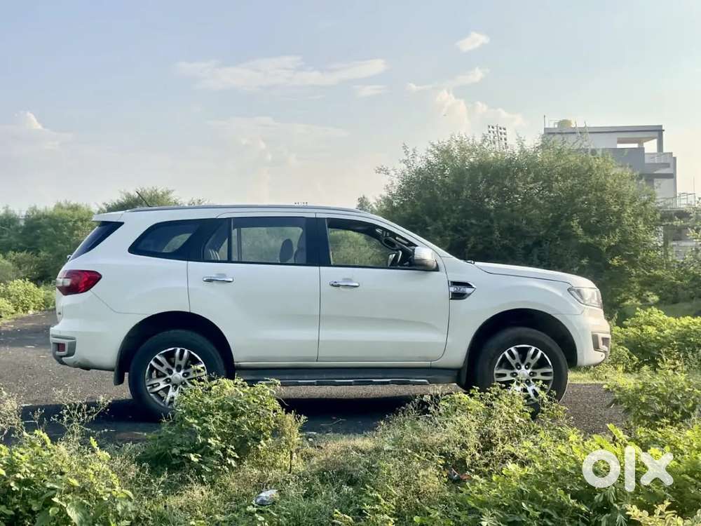 Ford Endeavour 3.2 Titanium At 4x4, 2016, Diesel