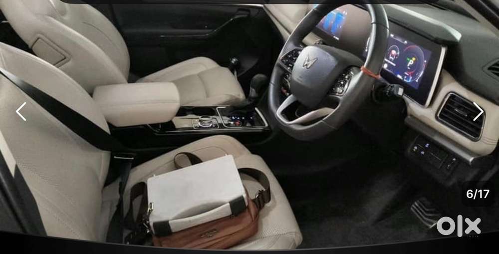 Mahindra Xuv700 Petrol 2025