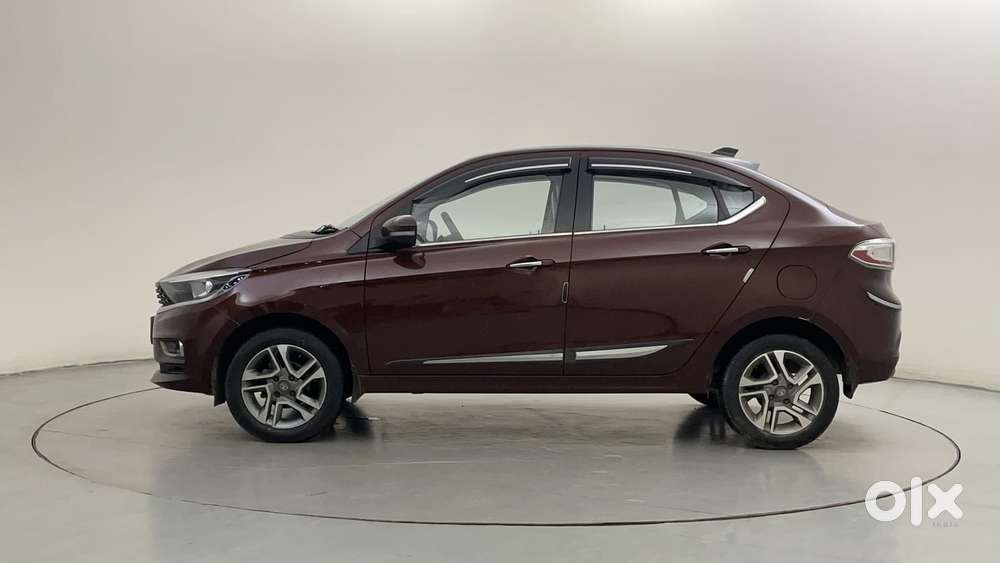 Tata Tigor Xza Plus, 2022, Petrol