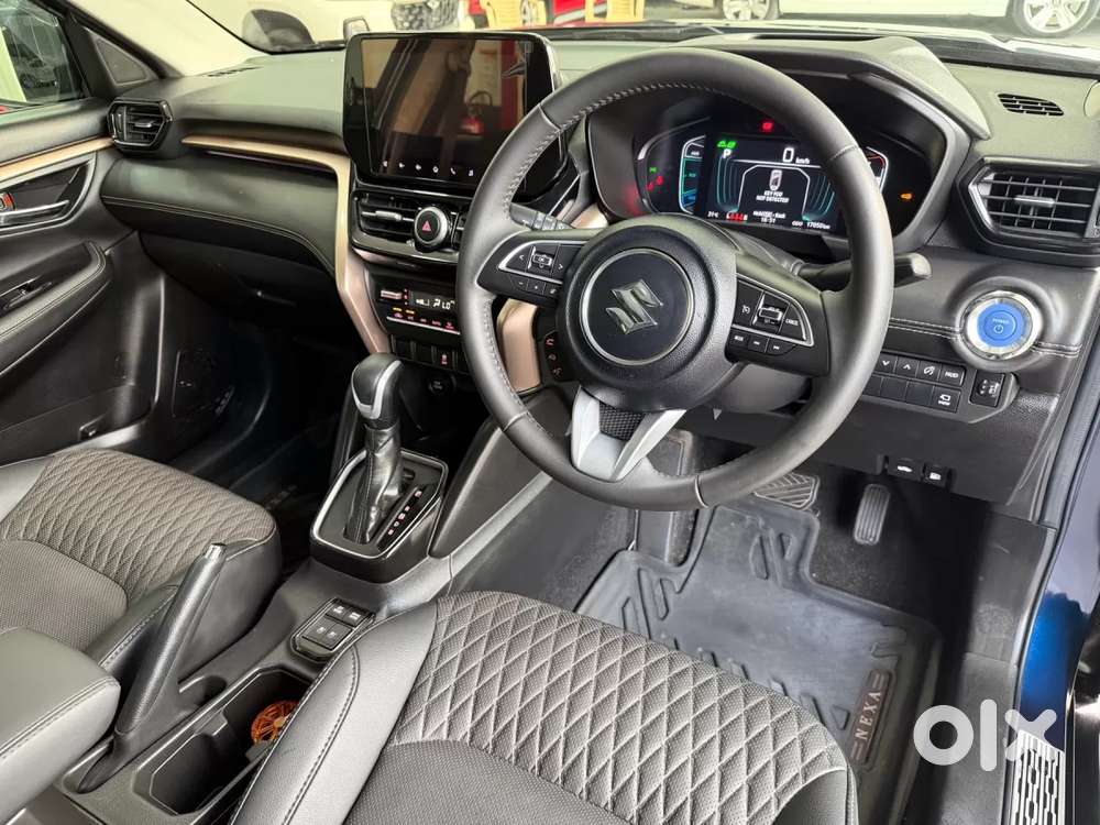 Maruti Suzuki Grand Vitara 1.5 Alpha Plus Intelligent Hybrid Ecvt, 2..