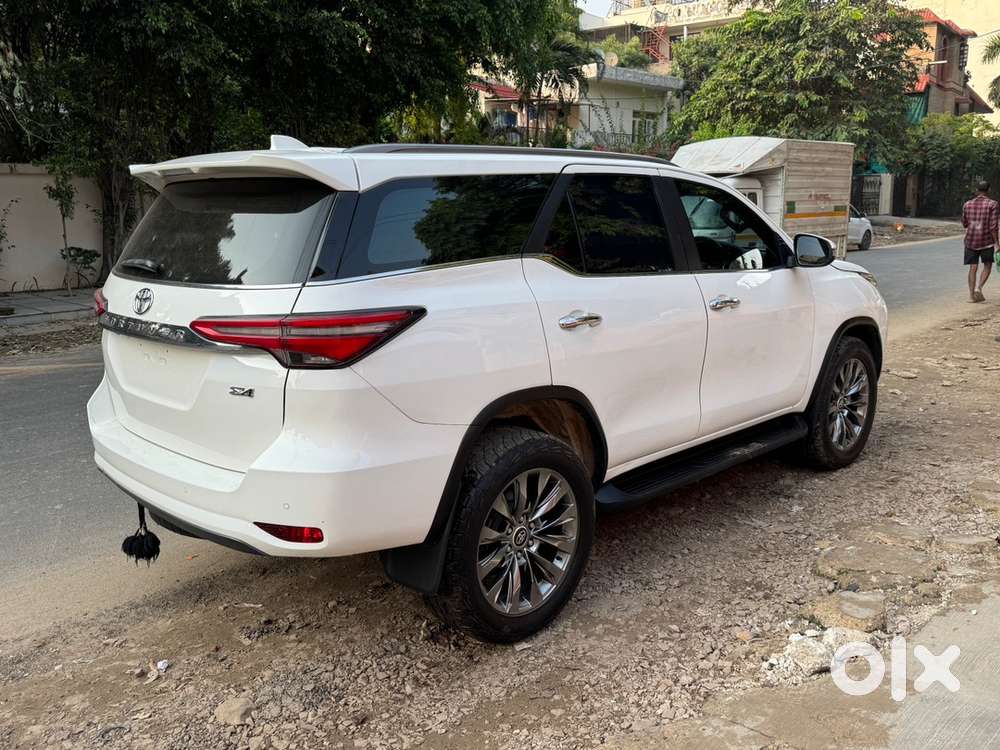 Toyota Fortuner Sigma 2024 December