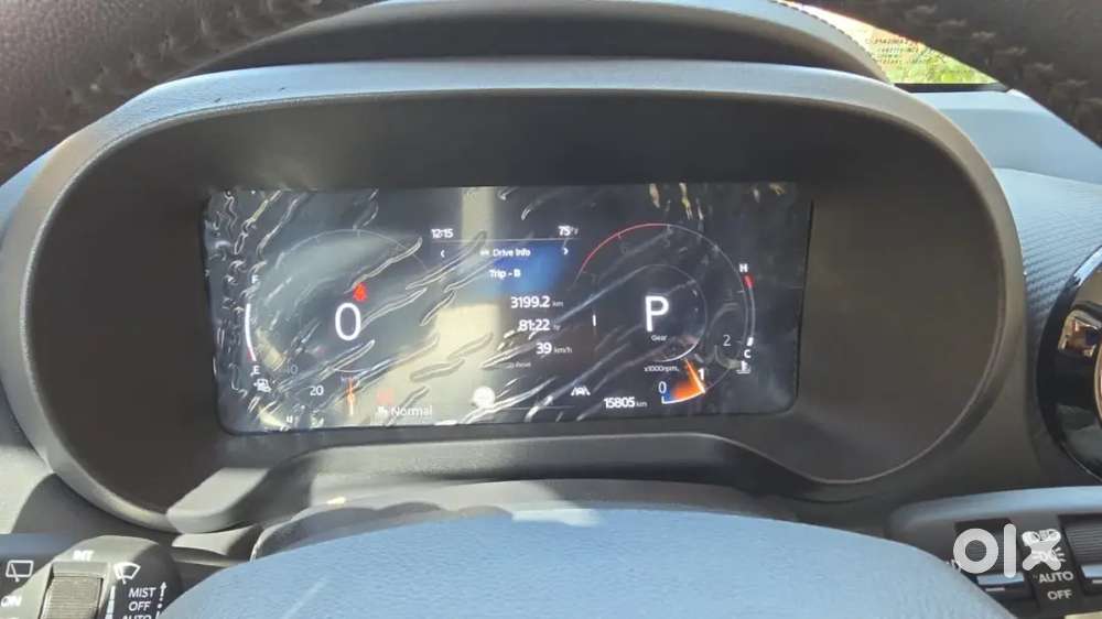 Mahindra Thar Roxx 2025 Top Model