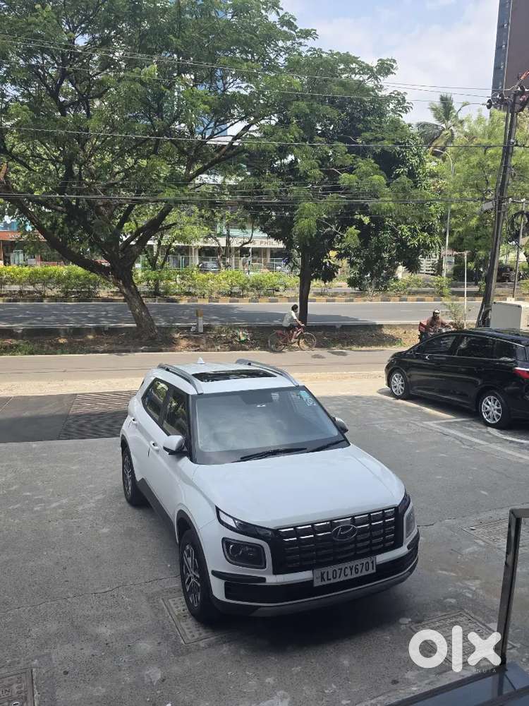 Mint Condition Hyundai Venue Sx Diesal Top Variant