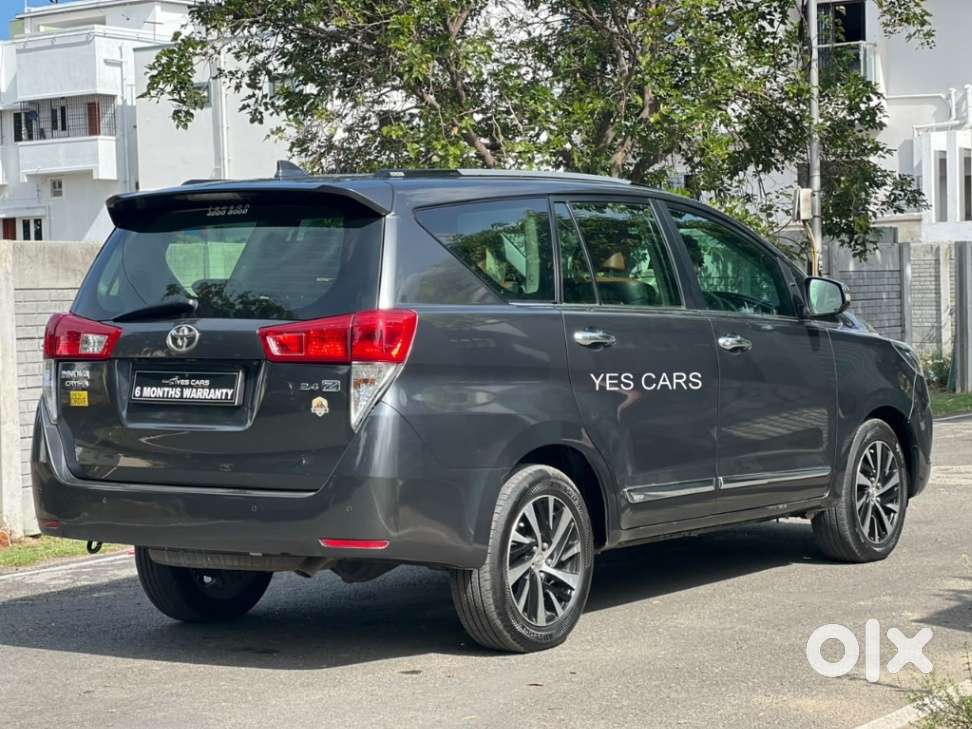 Toyota Innova Crysta 2.8z Automatic, 2022, Diesel