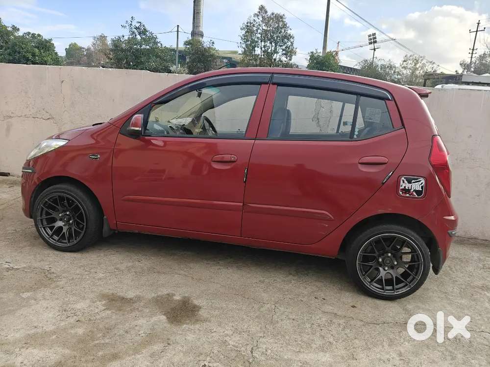 Hyundai I10 2013 Petrol 42000 Km Driven