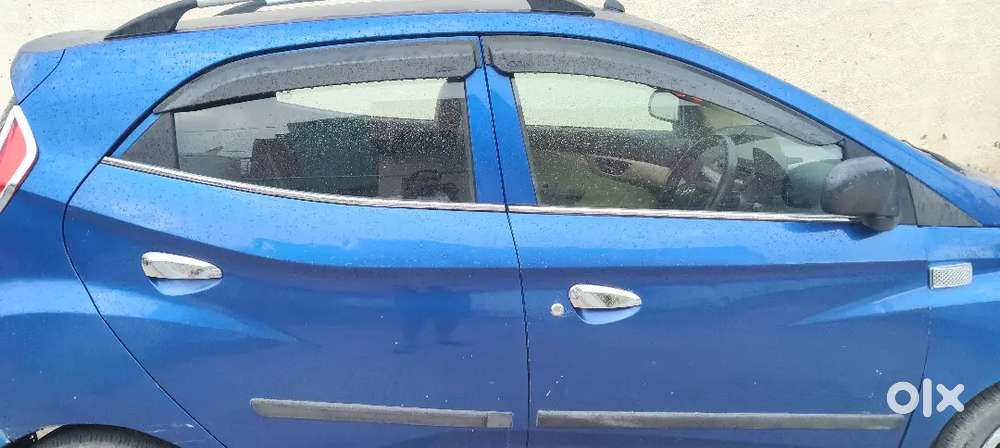 Hyundai Eon 0.8 Plus 2015 Car New Tuch Display And Back Camera Fitting