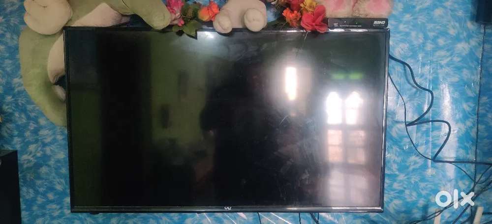 Vu 40inch Full HD Smart TV