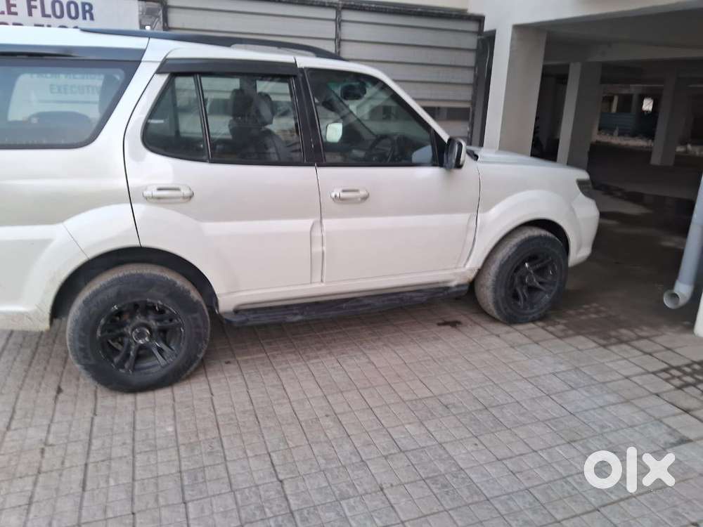 Tata Safari Storme Ex, 2013, Diesel
