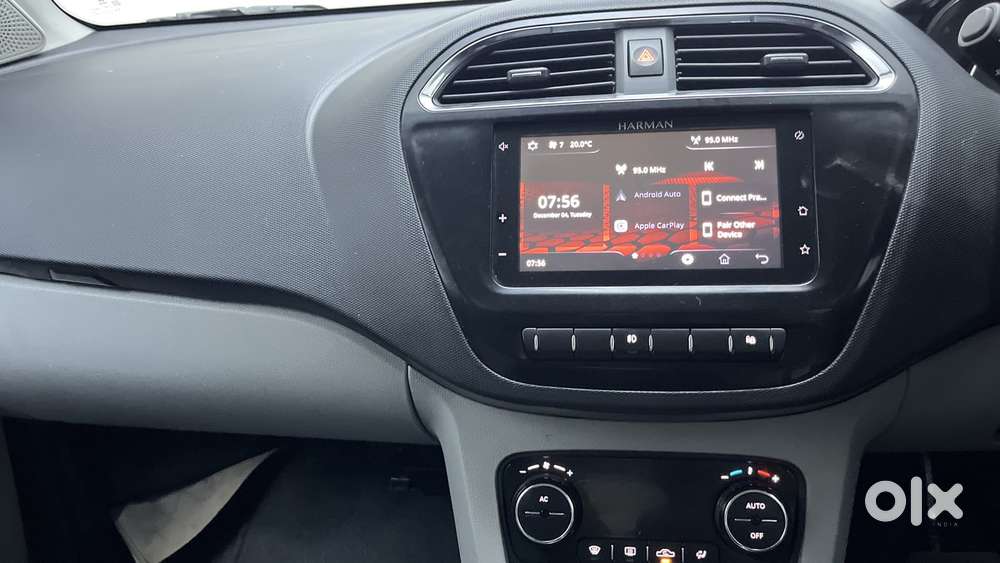 Tata Tiago Xza Plus, 2022, Petrol