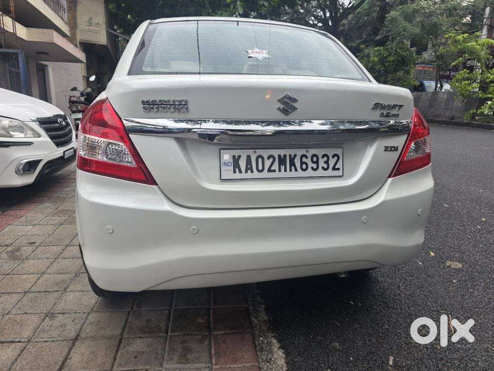 Maruti Suzuki Swift Dzire Zdi Plus , 2015, Diesel