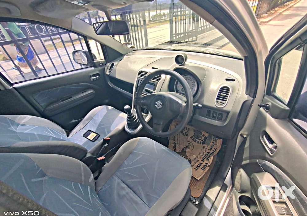 Maruti Suzuki Ritz Vxi, 2009, Petrol
