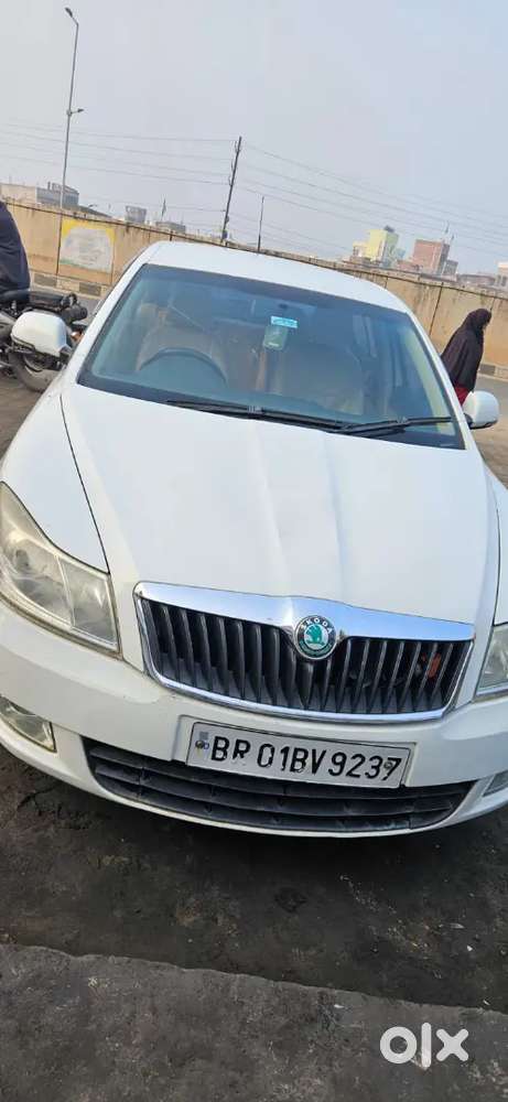Skoda Laura Elegance 2014