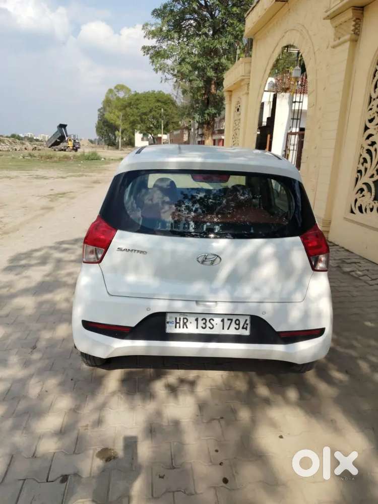 Fully Loaded Car With Company Fitted Cng