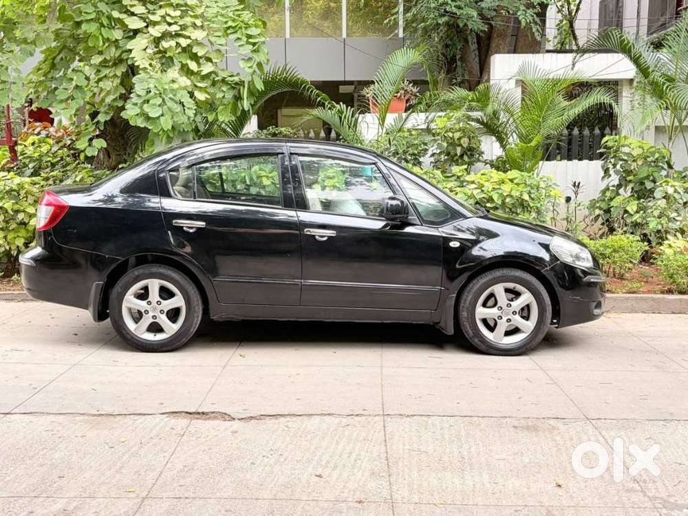Maruti Suzuki Sx4 Zxi, 2007, Petrol