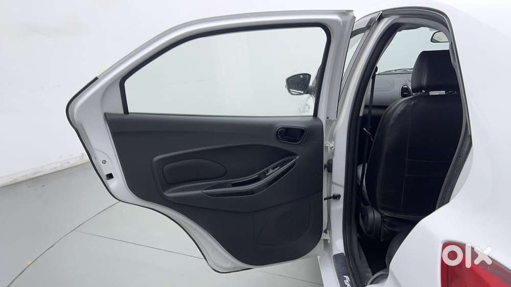 Ford Figo Titanium, 2020, Petrol
