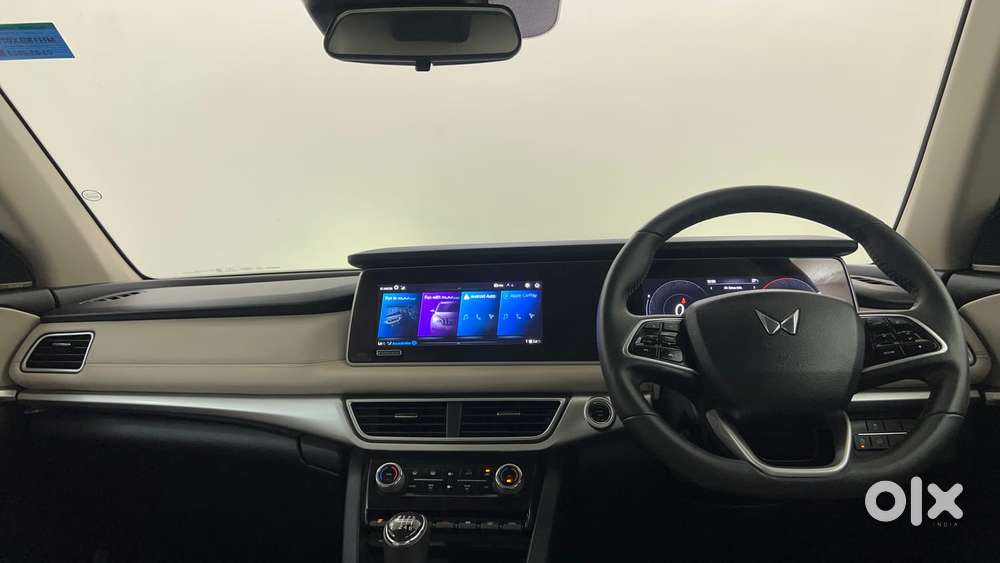 Mahindra Xuv700 2.2 Ax 7 Diesel Mt Str, 2022, Diesel