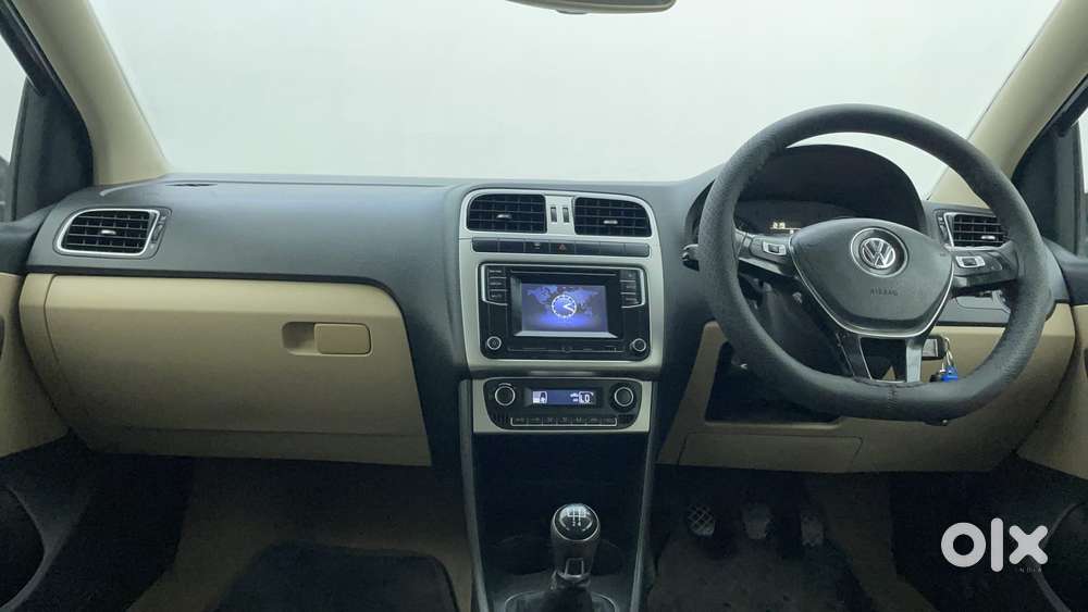 Volkswagen Polo 2009-2013 Petrol Highline 1.2l, 2017, Petrol