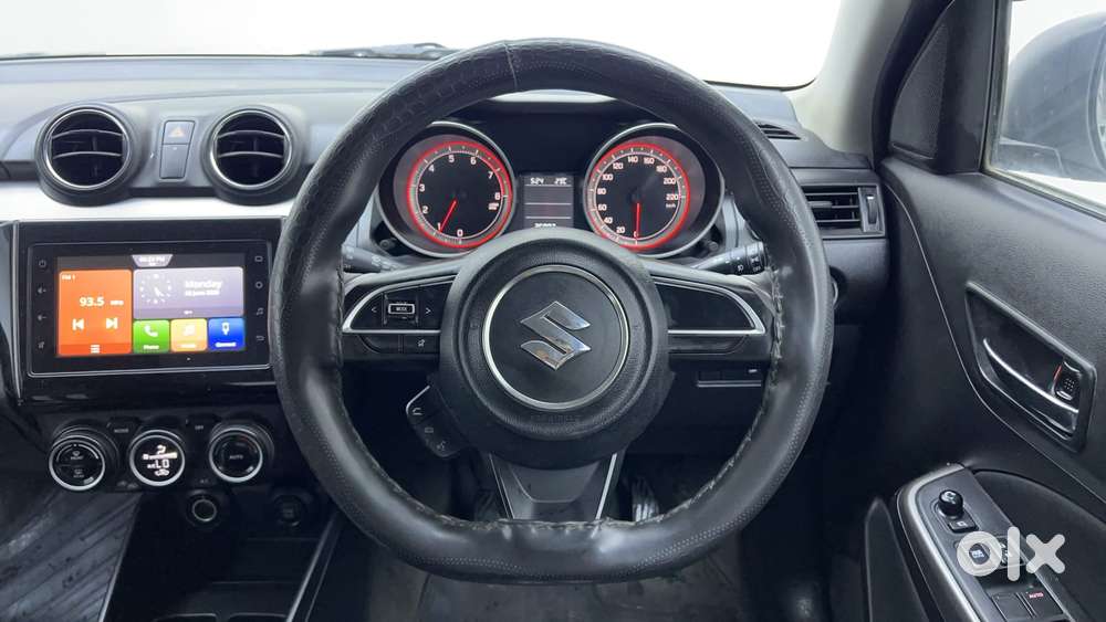 Maruti Suzuki Swift 1.3 Zxi, 2022, Petrol