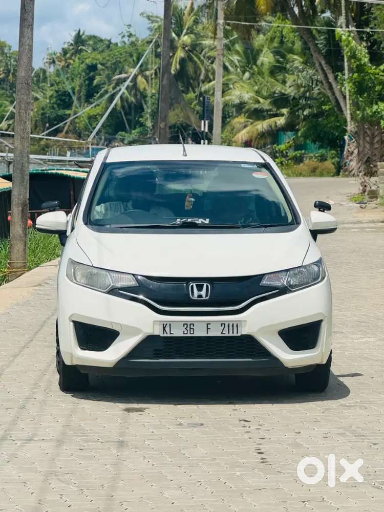 Honda Jazz 2016 Manual Petrol