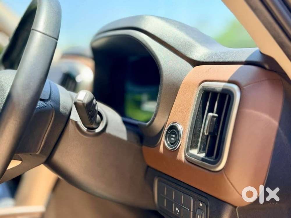Mahindra Scorpio N Z8 L Petrol At 7 Str, 2023, Petrol