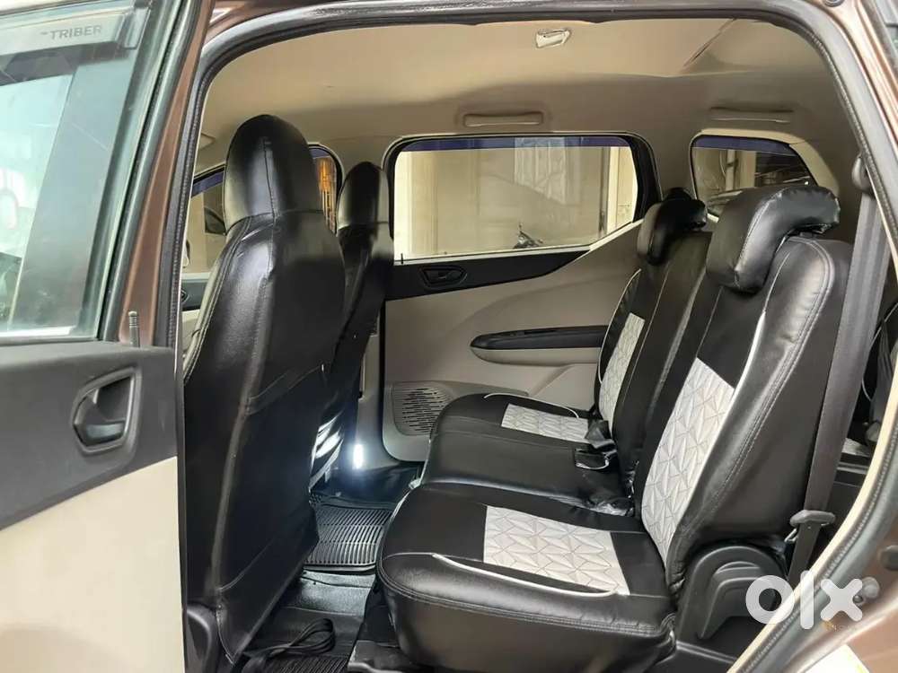 Renault Triber 1.0 Rxt 2021 Car