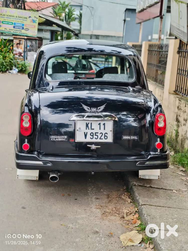 2005 Ambassador Isuzu Fully Modified