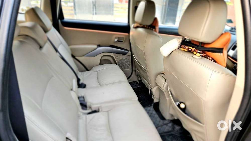 Mitsubishi Outlander 2.4 Mivec, 2011, Petrol
