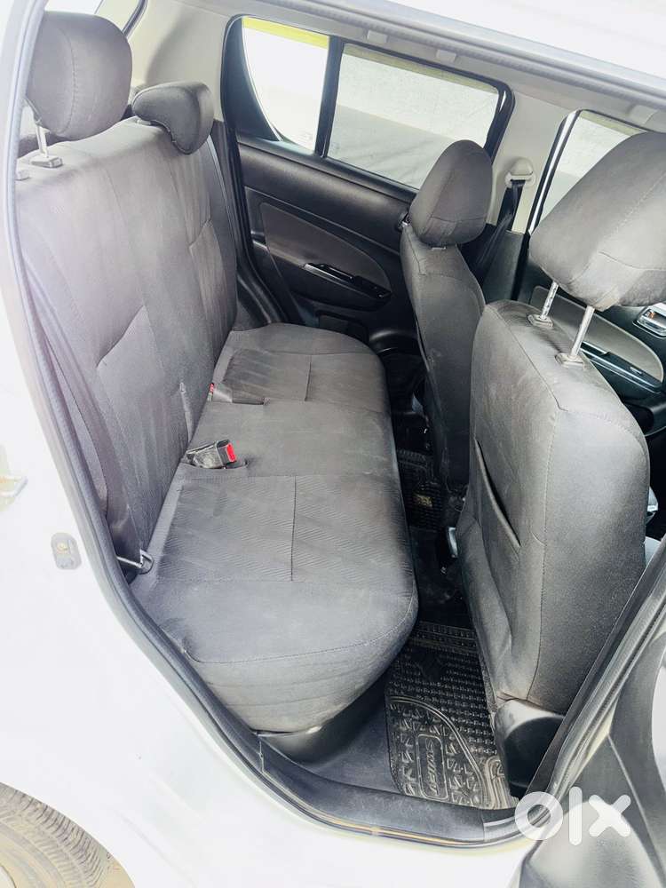 Maruti Suzuki Swift Vxi Glory Limited Edition, 2012, Petrol