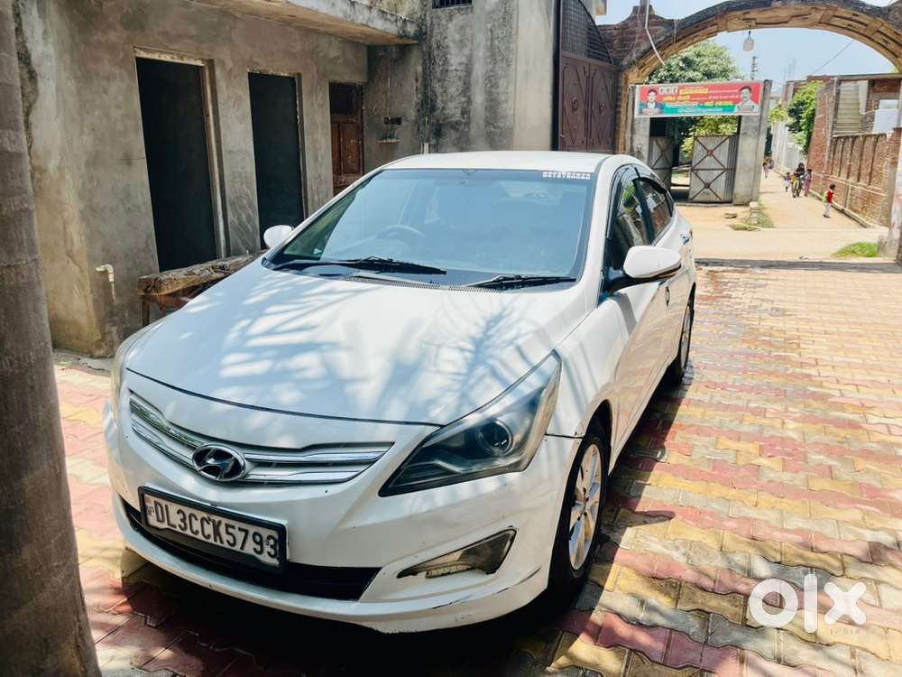 Hyundai Verna Petrol 2015