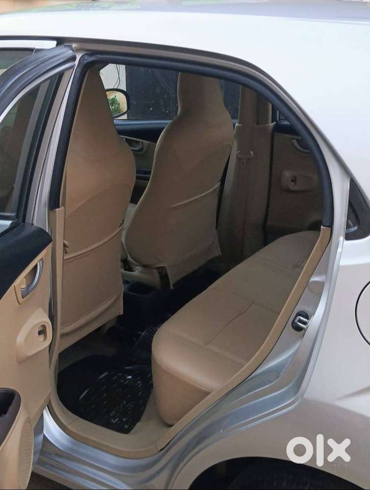 Honda Brio V Mt 2012 - Single Owner - 49000 Km