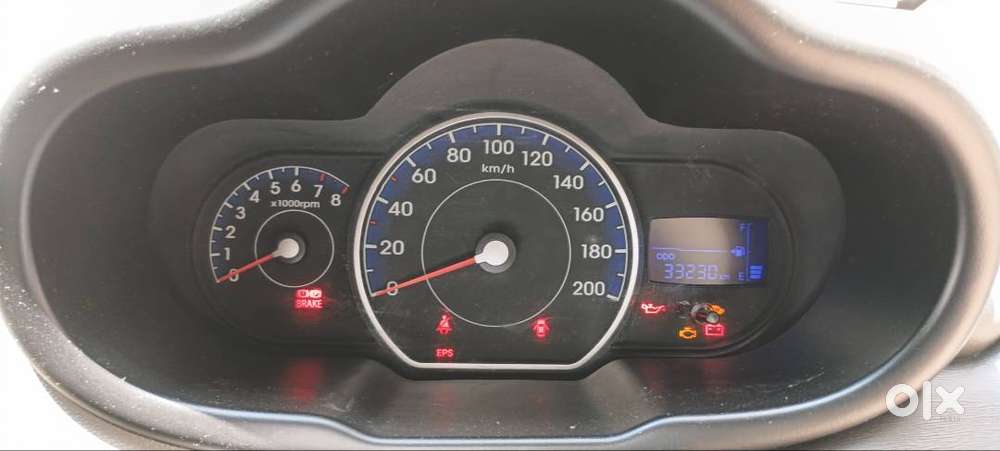 Hyundai I10 Sportz 2012