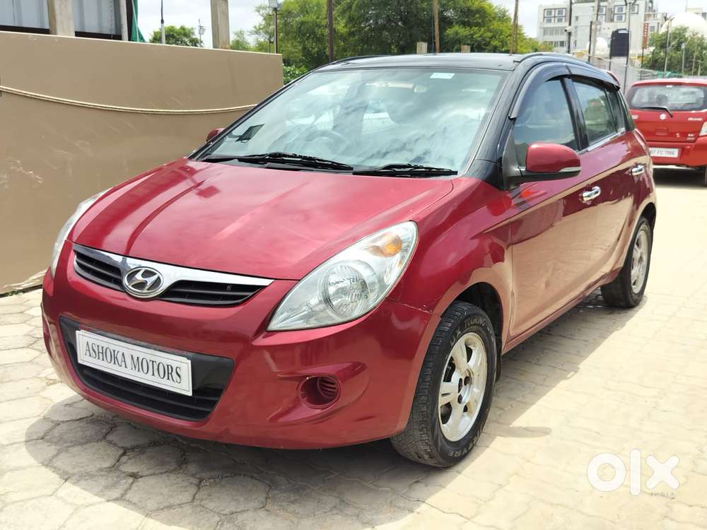 Hyundai I20 Sportz 1.2 Bs-iv, 2010, Petrol