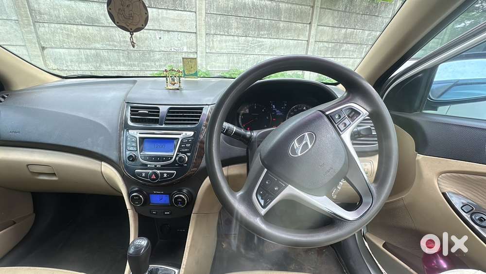 Hyundai Fluidic Verna 2011