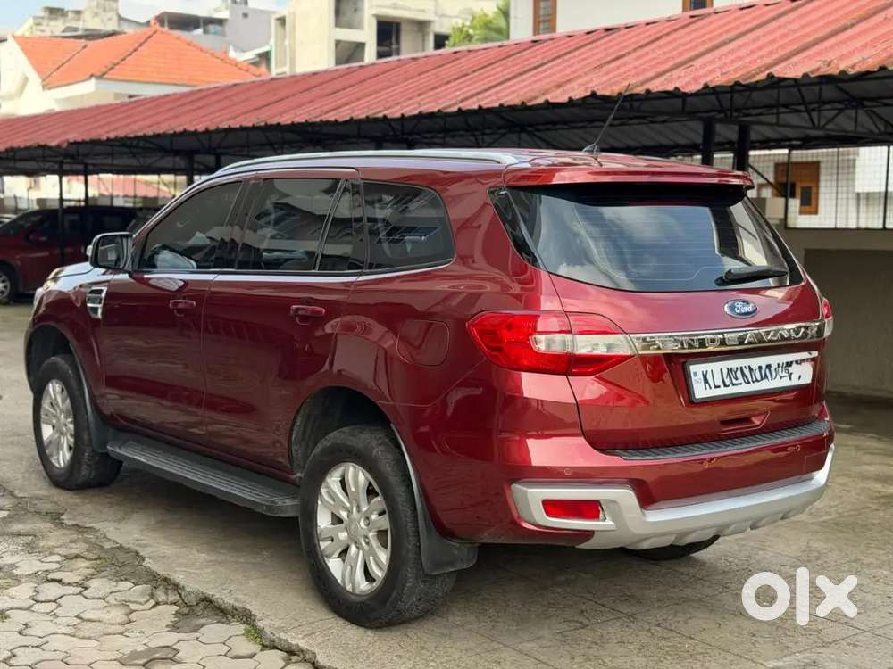 Ford Endeavour 2.2 Titanium At  2016 Model  2017 Registered