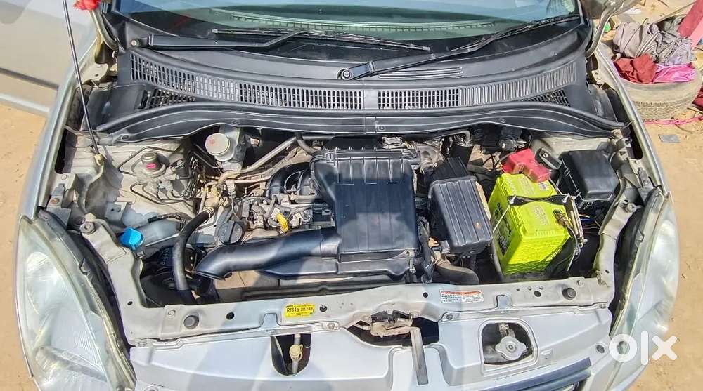 Maruti Suzuki Swift Dzire 2011