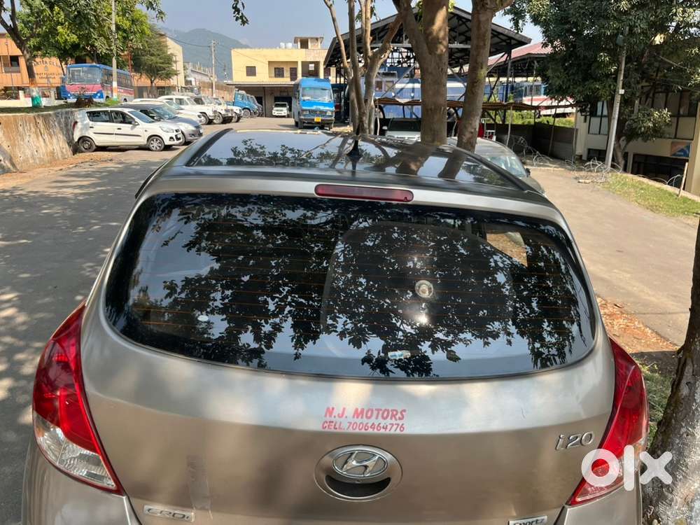 Hyundai I20 2012 Diesel 120000 Km Driven