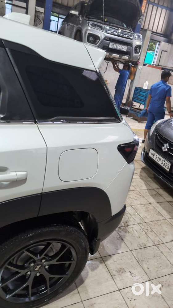 Maruti Suzuki Brezza Petrol 2026 Automatic