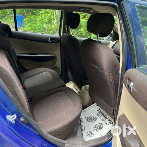 Hyundai I20 2009-2011 Asta, 2010, Petrol