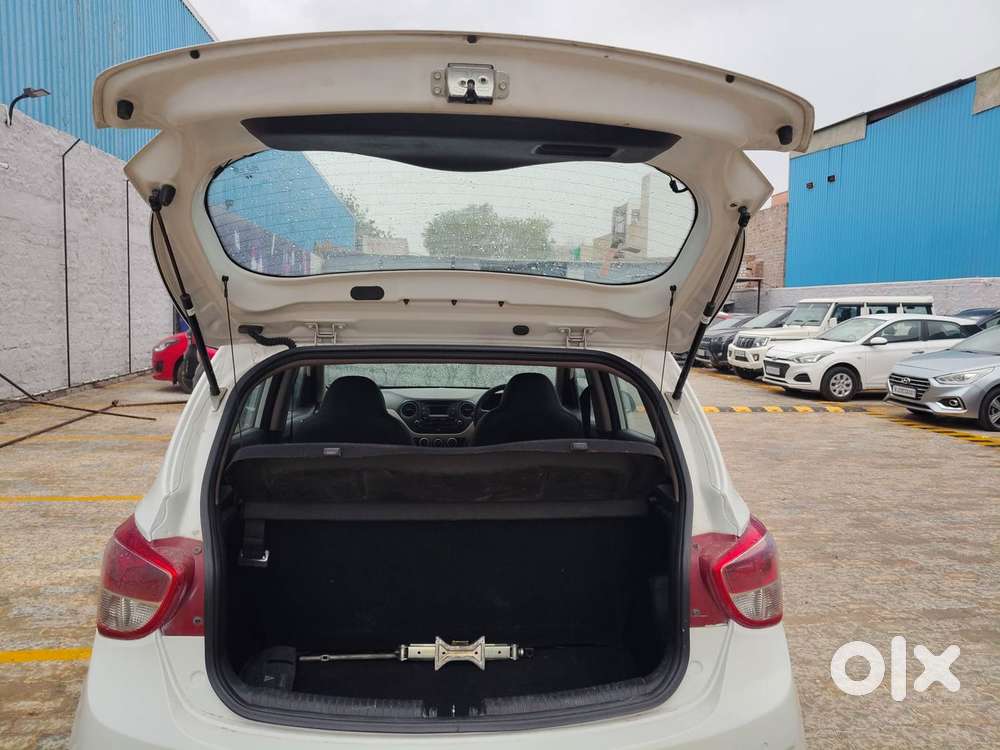 Hyundai Grand I10 1.2 Kappa Sportz, 2015, Petrol