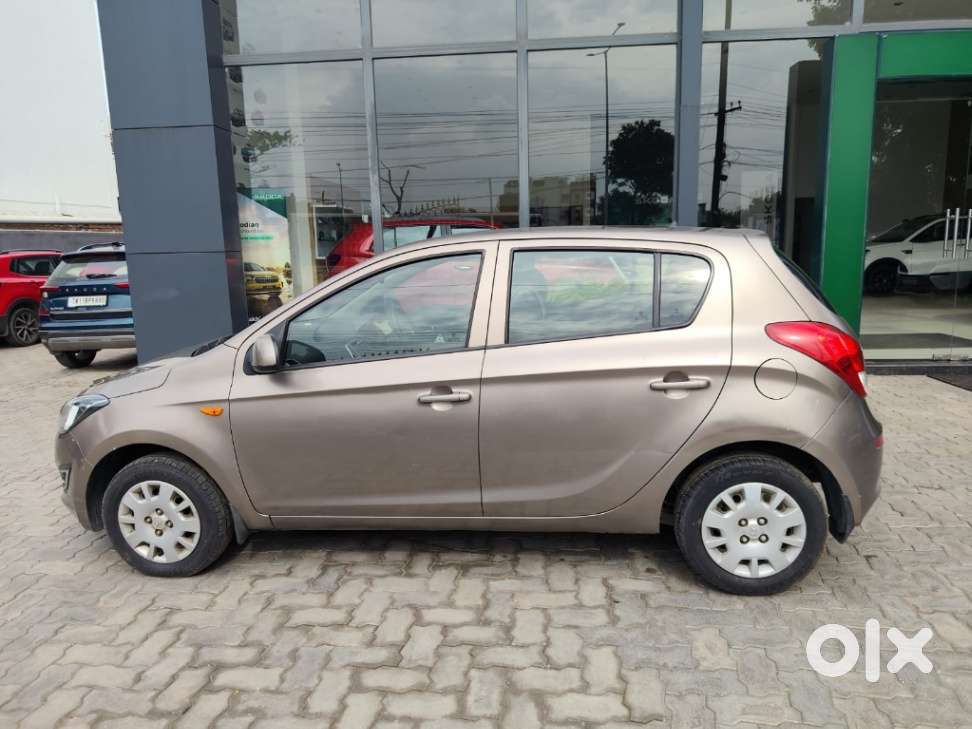 Hyundai I20 Magna, 2013, Petrol