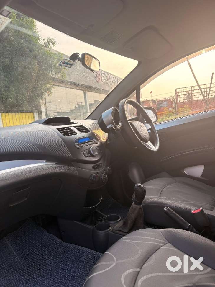 Chevrolet Beat, 2013, Petrol