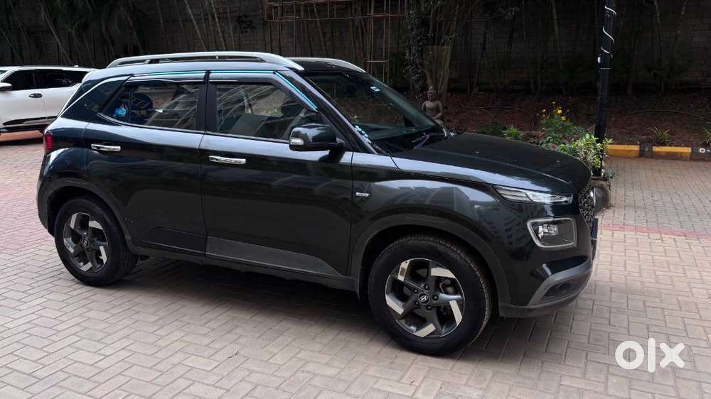 Very Well Maintained Venue Dct 1lt Turbo (28k Drive)