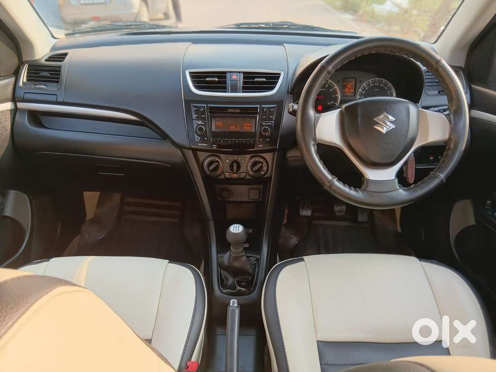 Maruti Suzuki Swift Vxi 1.2 Abs Bs-iv, 2017, Petrol