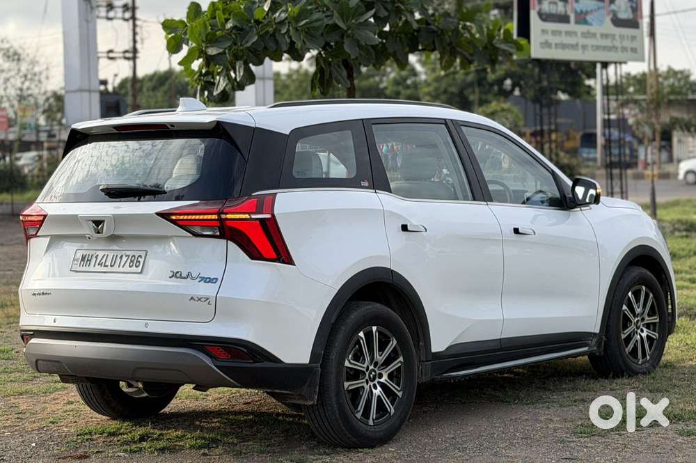Mahindra Xuv700 2.2 Ax 7 Diesel Mt Luxury Pack Str, 2024, Diesel