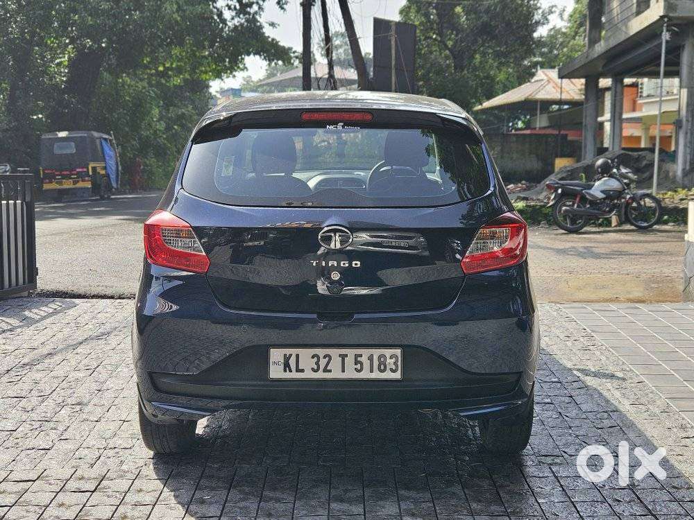 Tata Tiago 1.2 Revotron Xt (o), 2022, Petrol